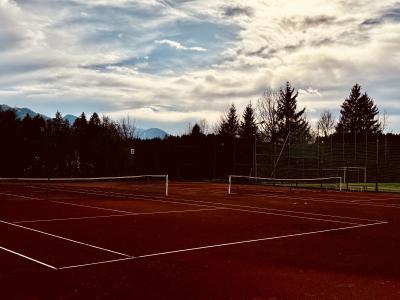Tennis-Saisoneröffnung 2025
